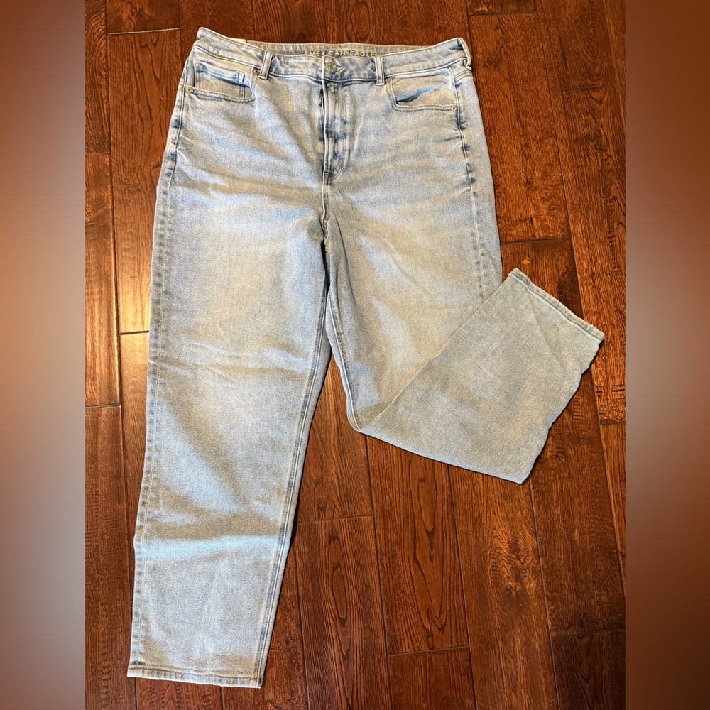 American Age Light Wash Straight Leg Jeans